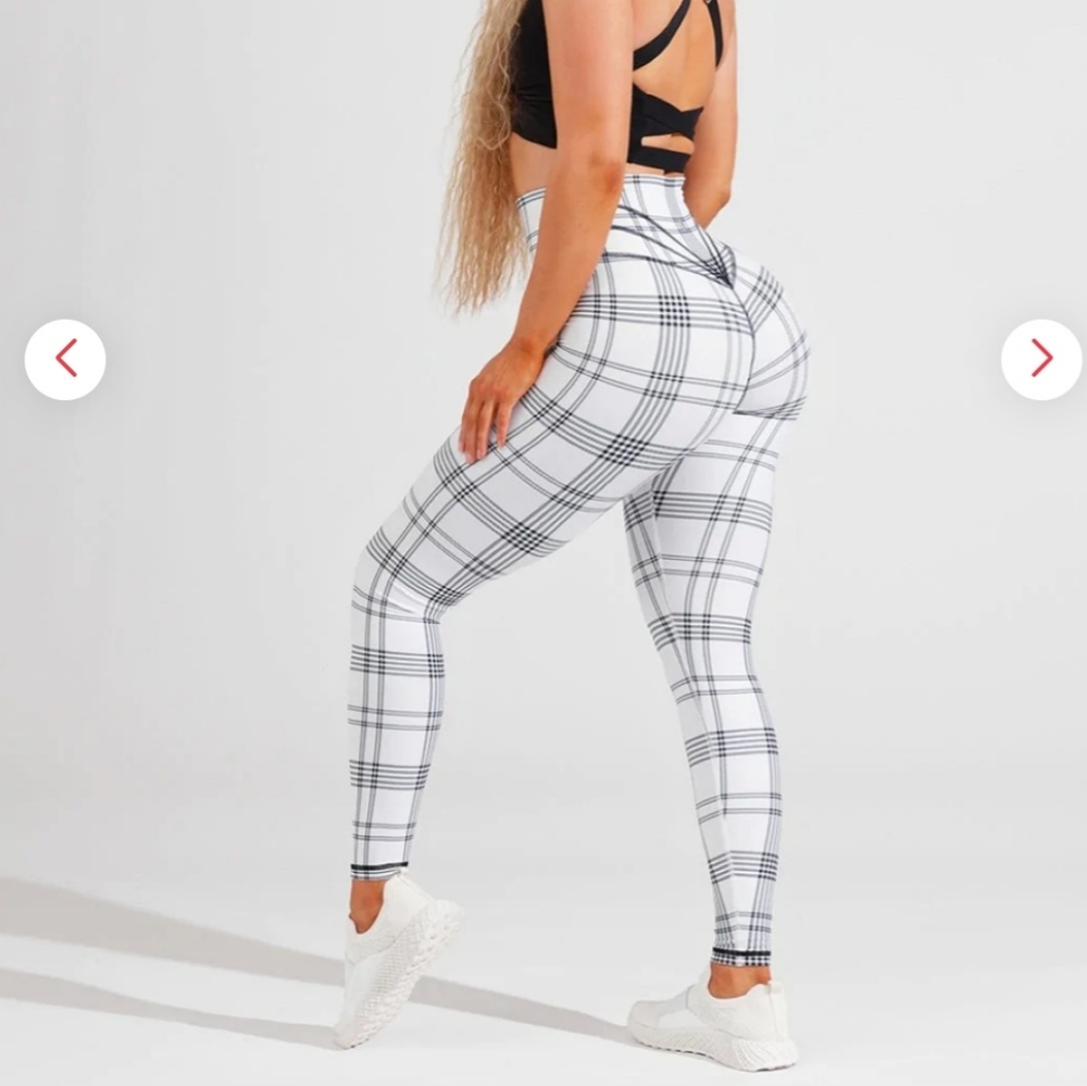 ISO BuffBunny Legacy Leggings - DO NOT BUY